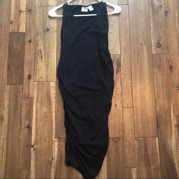 Dresses & Skirts - Black Sleeveless Maternity Dress M